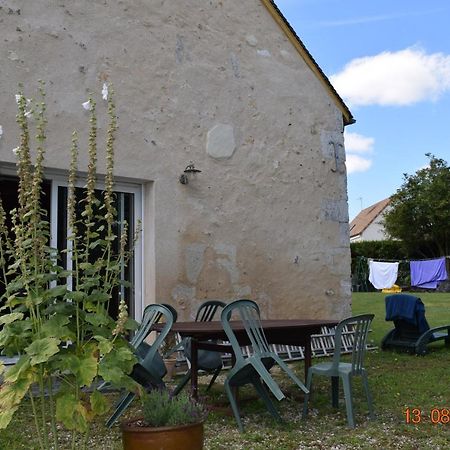Au calme Houssay (Loir-et-Cher) Exterior foto