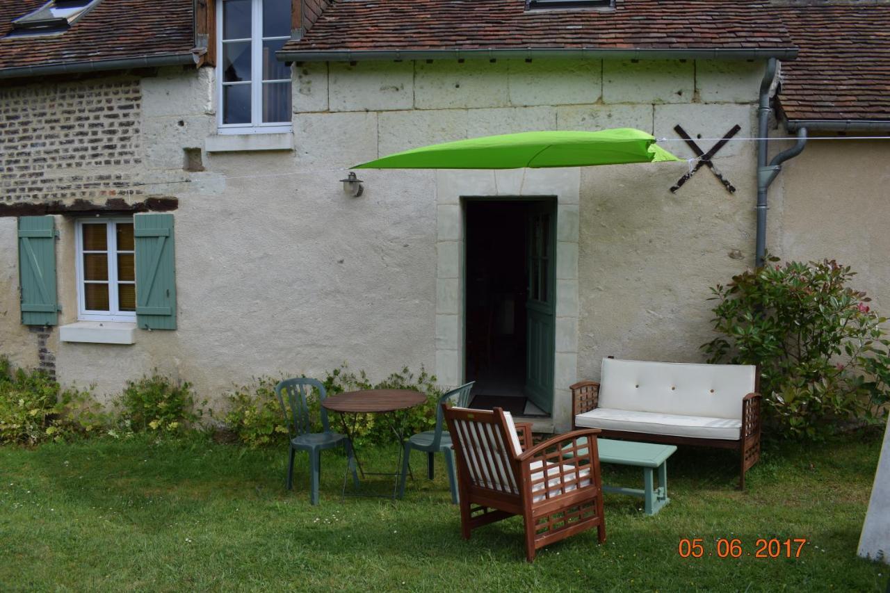 Au calme Houssay (Loir-et-Cher) Exterior foto